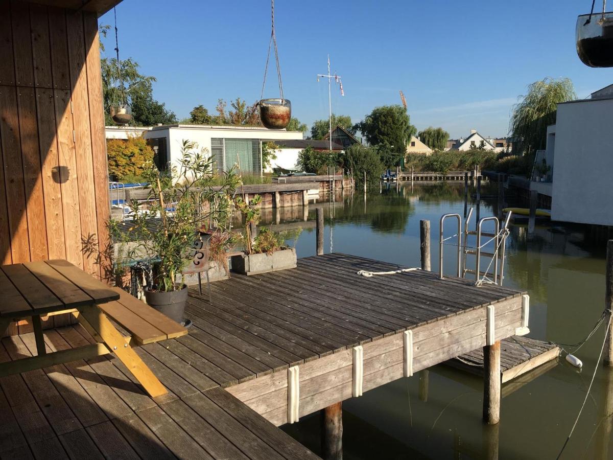 Ferienhaus Am See Neusiedl Neusiedl am See Exterior photo