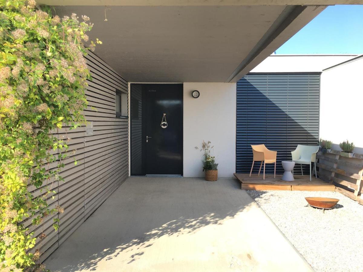 Ferienhaus Am See Neusiedl Neusiedl am See Exterior photo